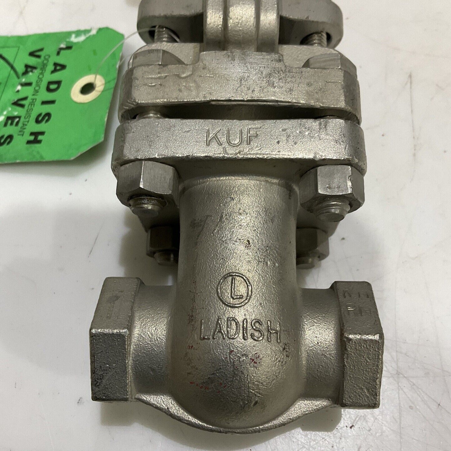 LANDISH VALVE 8270071405B GATE VALVE 1/2” 150 B16.34 275 PSI 100F LOT OF 2 373