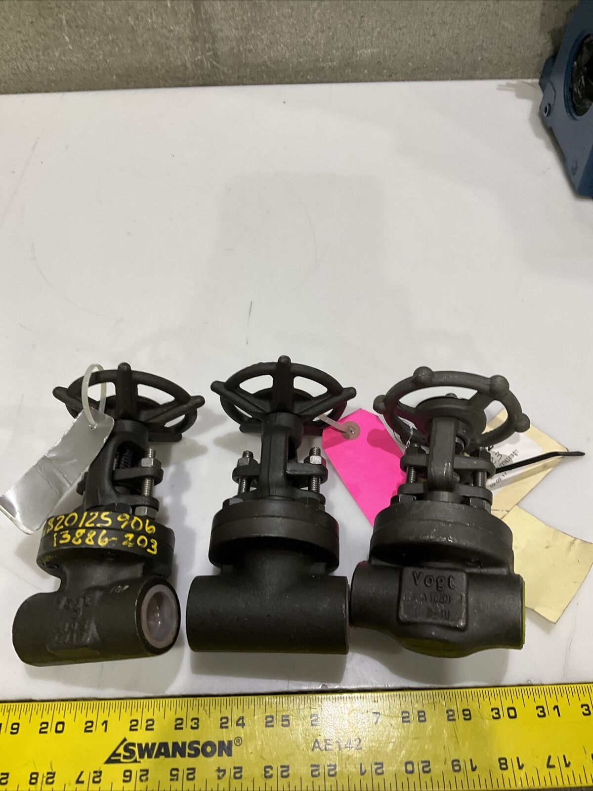 FLOWSERVE VOGT AAB84F0000Y GATE VALVE 3/4” A105N 800 B16.34 LOT OF 3 373