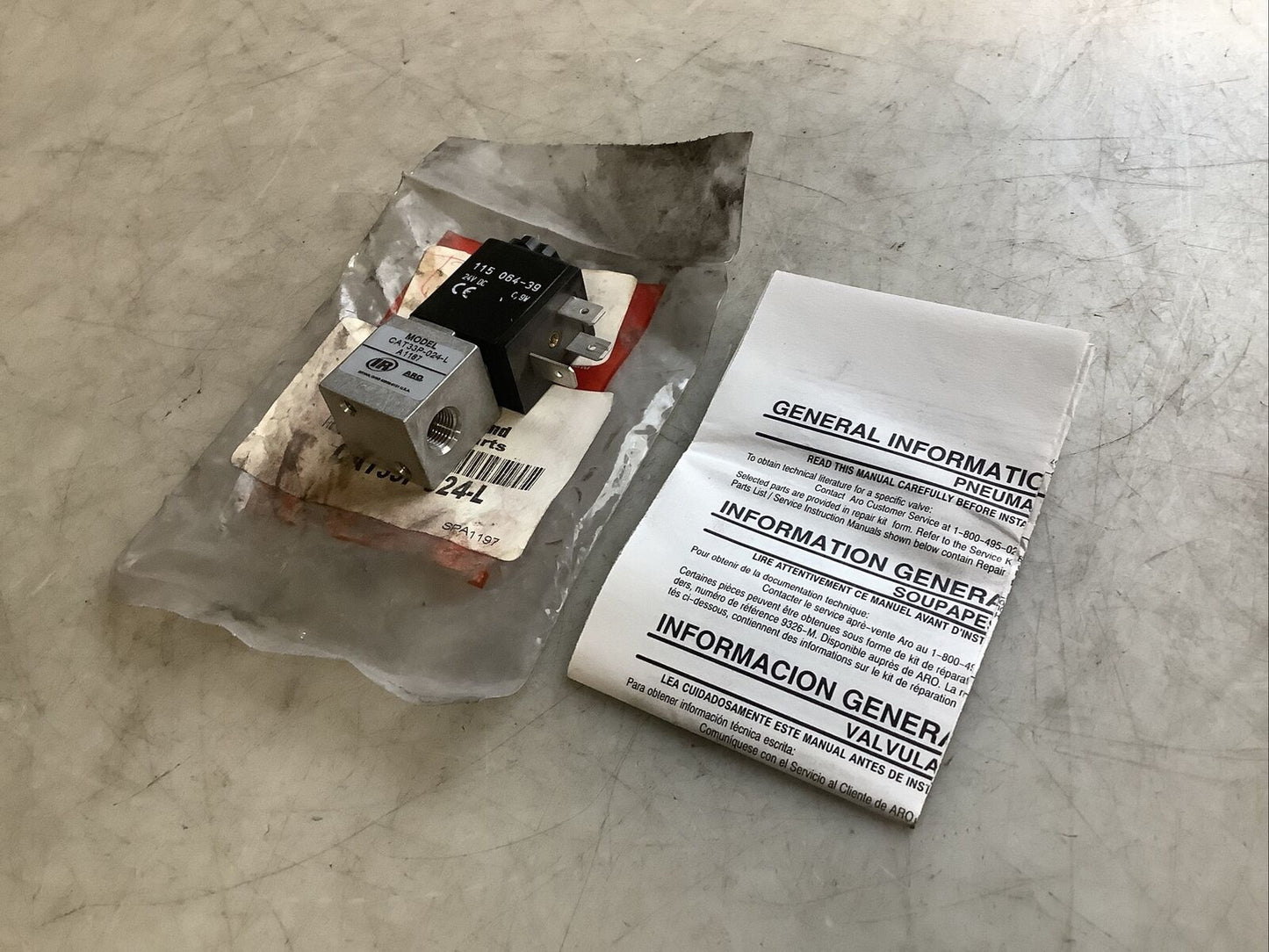 INGERSOLL RAND CAT33P-024-L SOLENOID VALVE 476