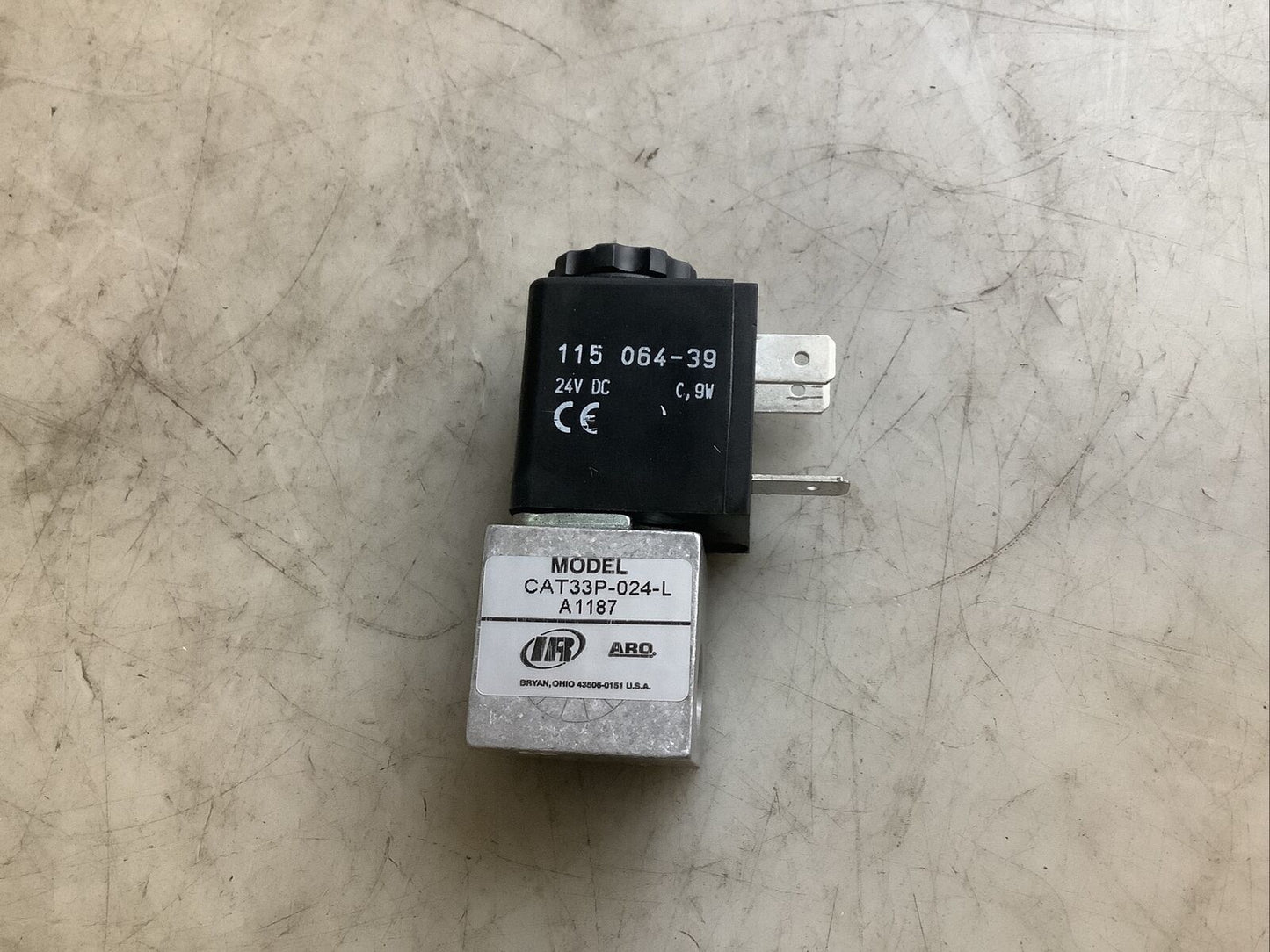 INGERSOLL RAND CAT33P-024-L SOLENOID VALVE 476