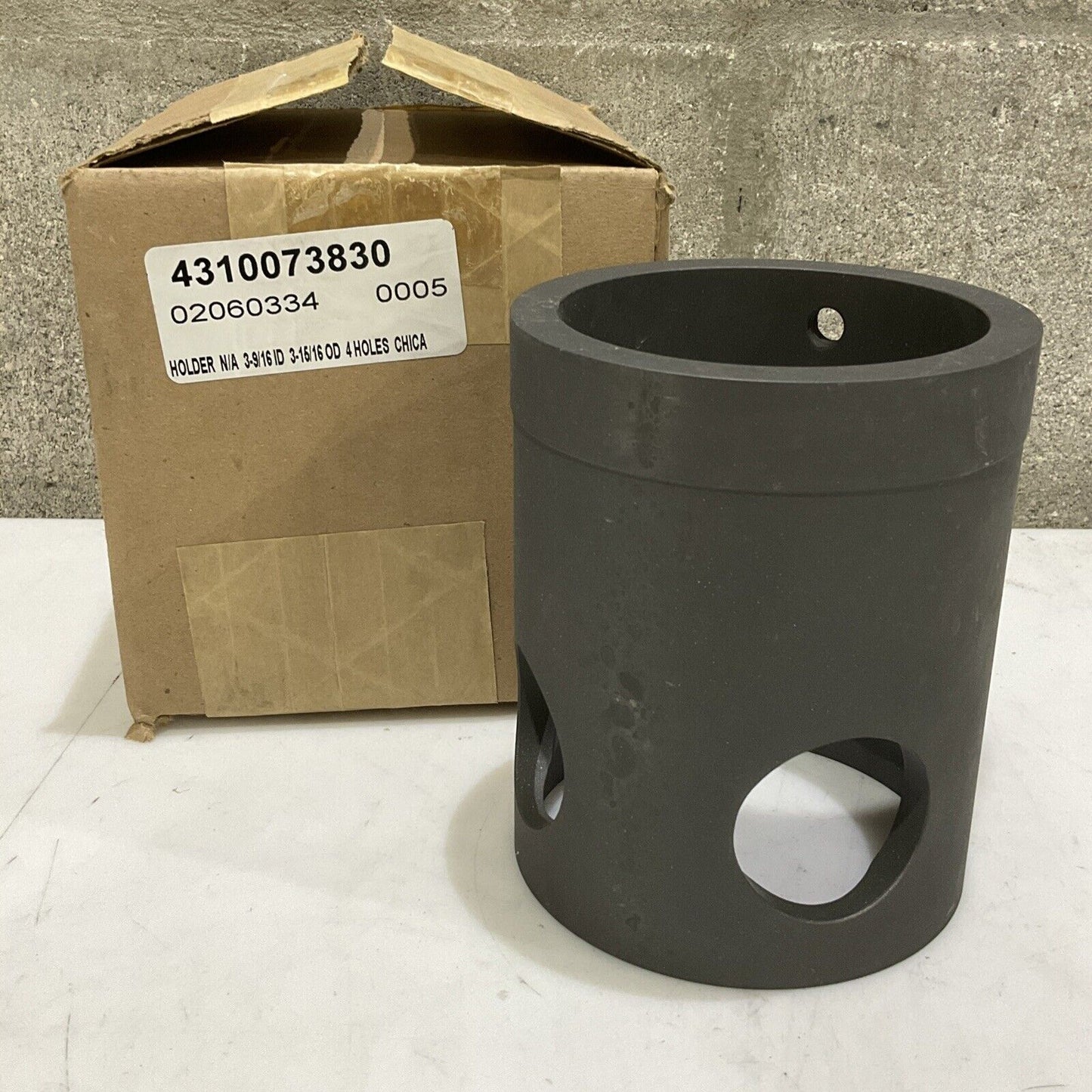CHICAGO PNEUMATIC 4-01-30045 W-6834 SOOT BLOWER AIR COMPRESSOR HOLDER 4 HOLE 373