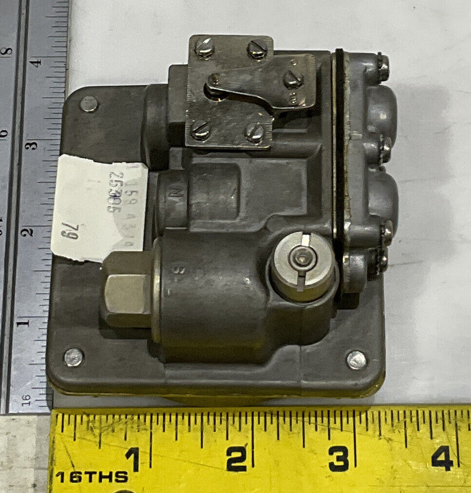 BAILEY CONTROLS 5316500A1 BSTR RELAY 373