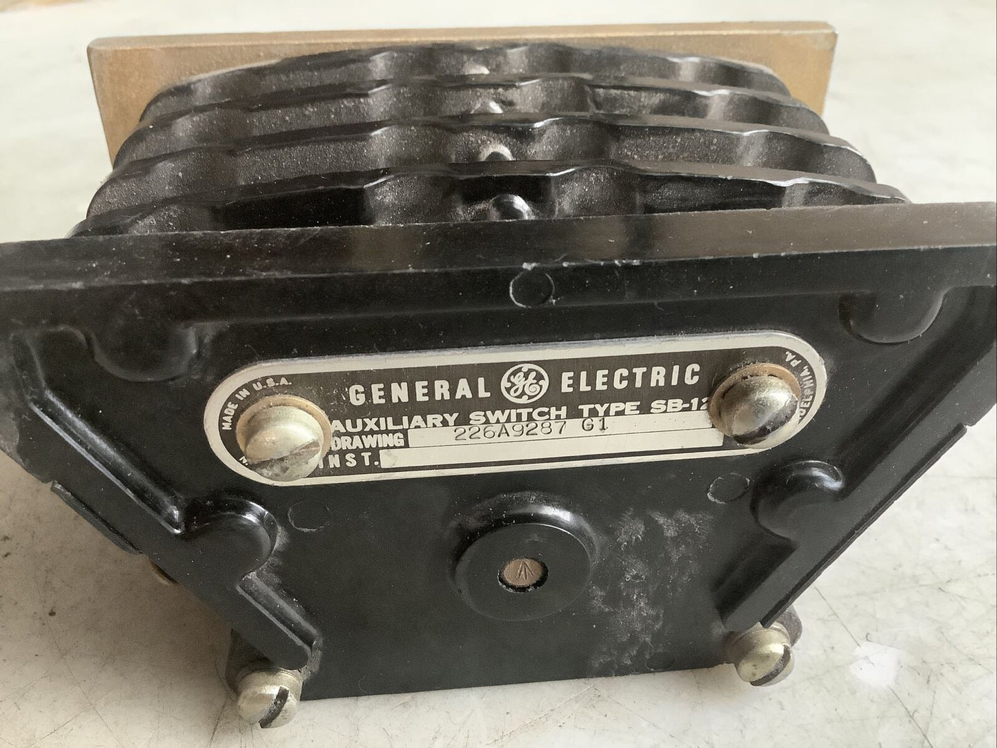 GE 226A9287G1 AUXILIARY SWITCH 476