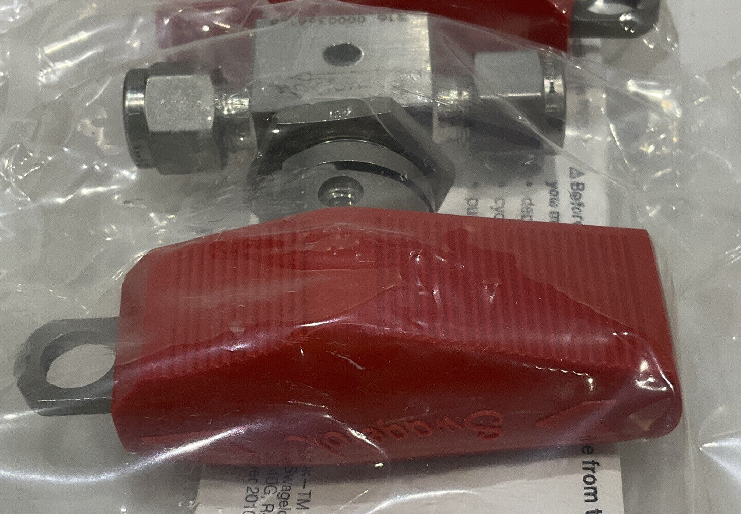 SWAGELOK SS-43GVS4-LL-RD BALL VALVE LOT OF 2 373