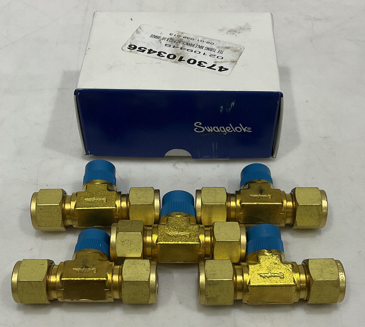 SWAGELOK B-810-3TTM MALE BRANCH TEE LOT OF 5 373