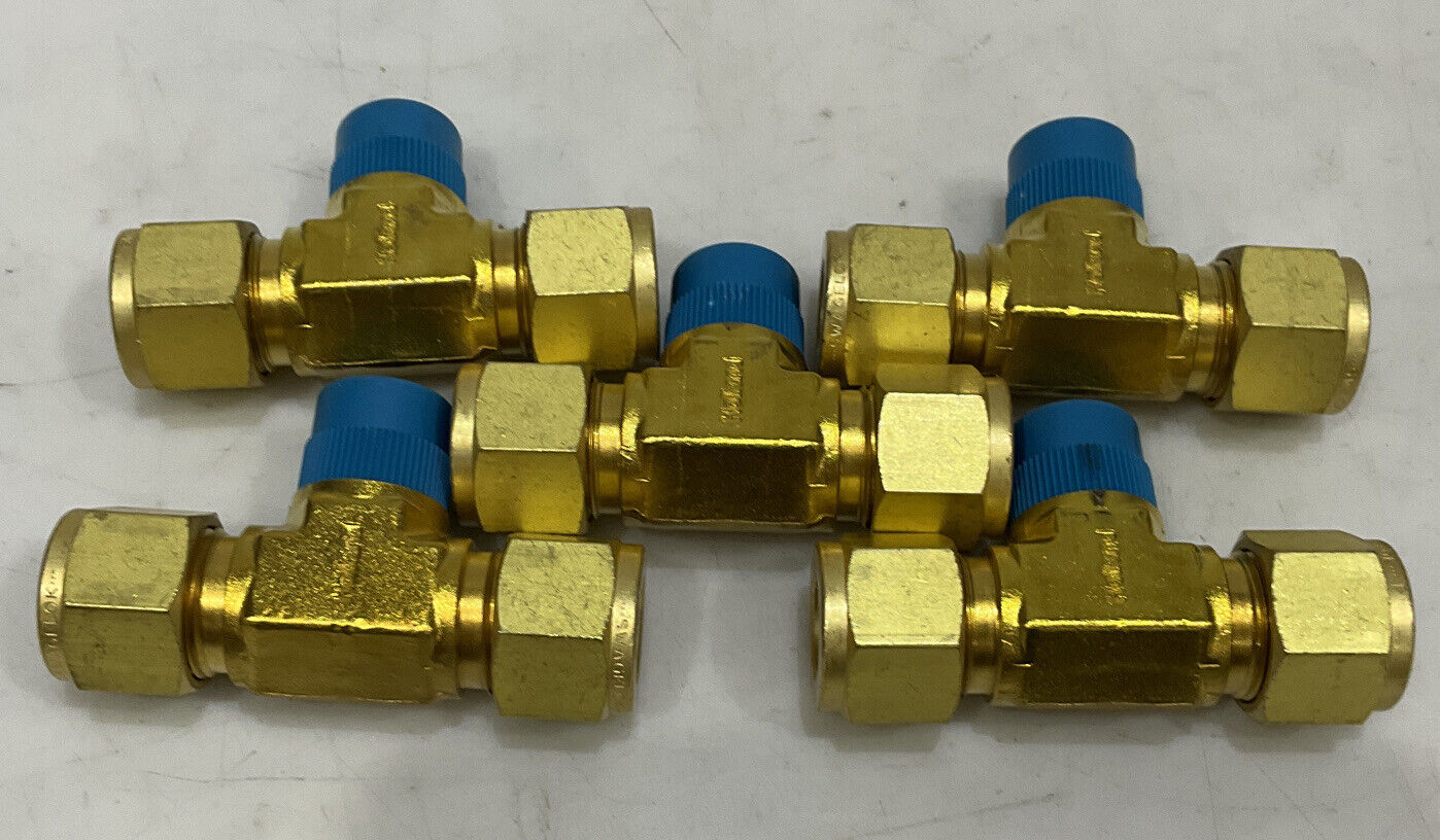 SWAGELOK B-810-3TTM MALE BRANCH TEE LOT OF 5 373