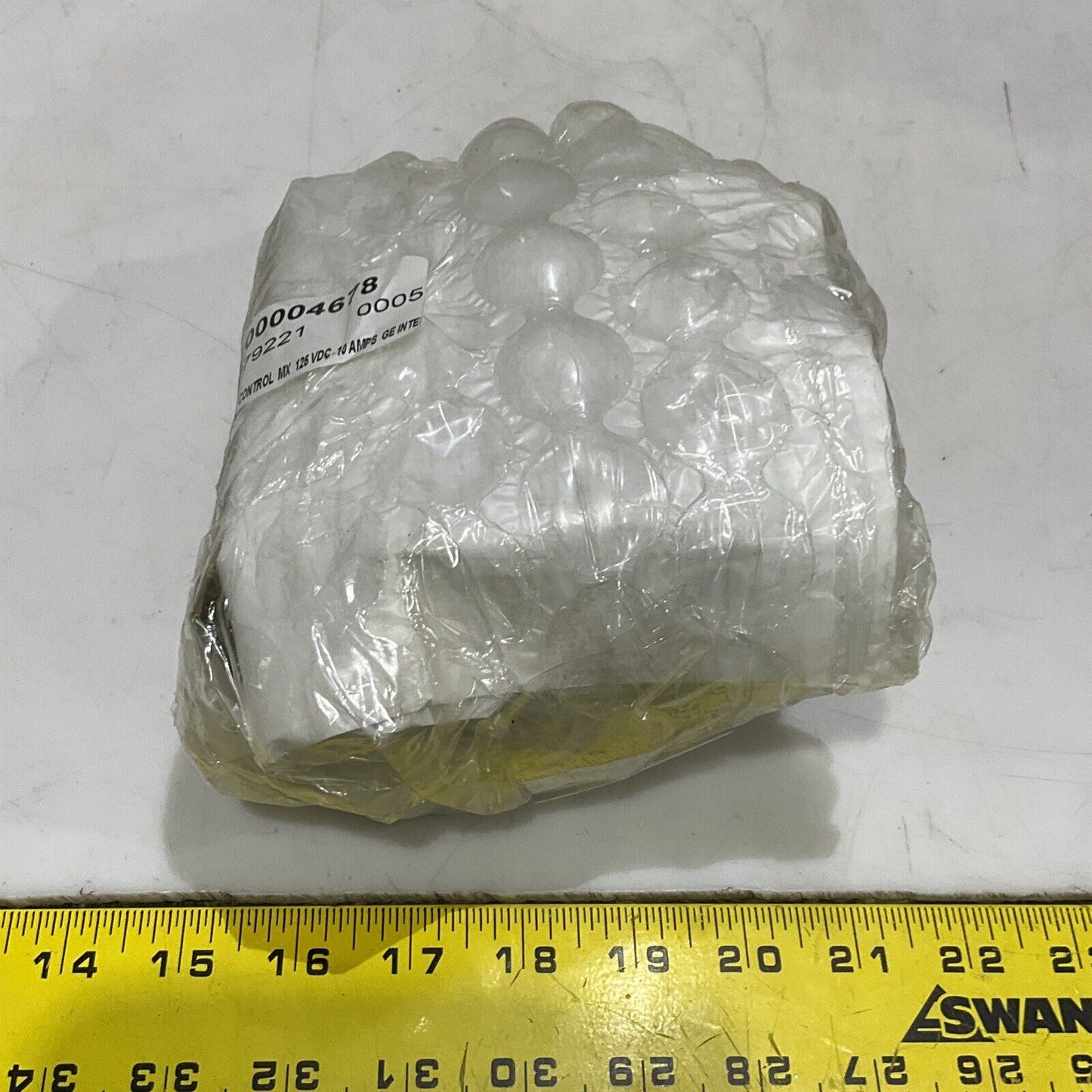 GENERAL ELECTRIC IC2820 A100BB23J DC CONTACTOR RELAY 373