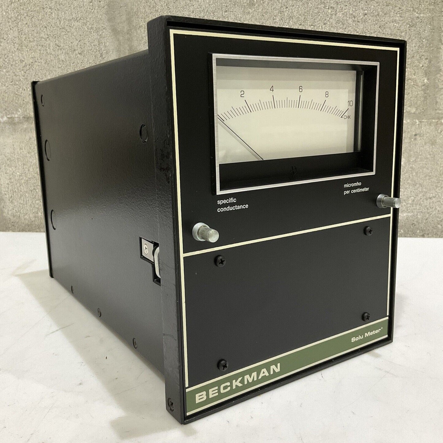 BECKMAN RA-6 RA6-A03A-J-KF-M2 SOLU METER CONDUCTIVITY CONTROLLER 373