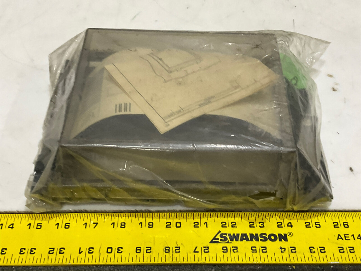 BECKMAN 30646 015-10751669 WA-1 LEXAN COVER & FRAME ASSEMBLY SERIES C 373