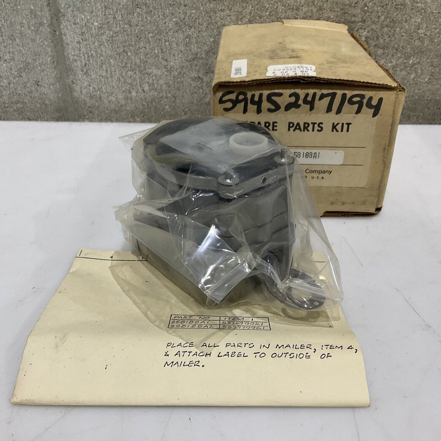 BAILEY 258188A1 SPARE PARTS RELAY KIT LOT OF 2 373