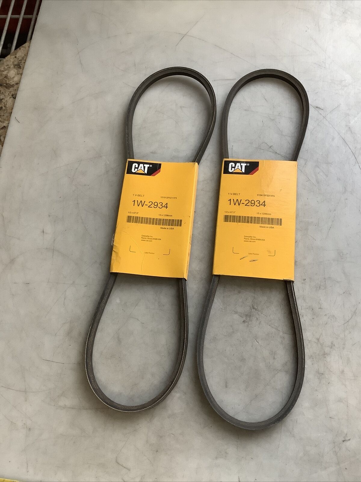 CAT 1W-2934 V-BELT 476 - LOT OF 2