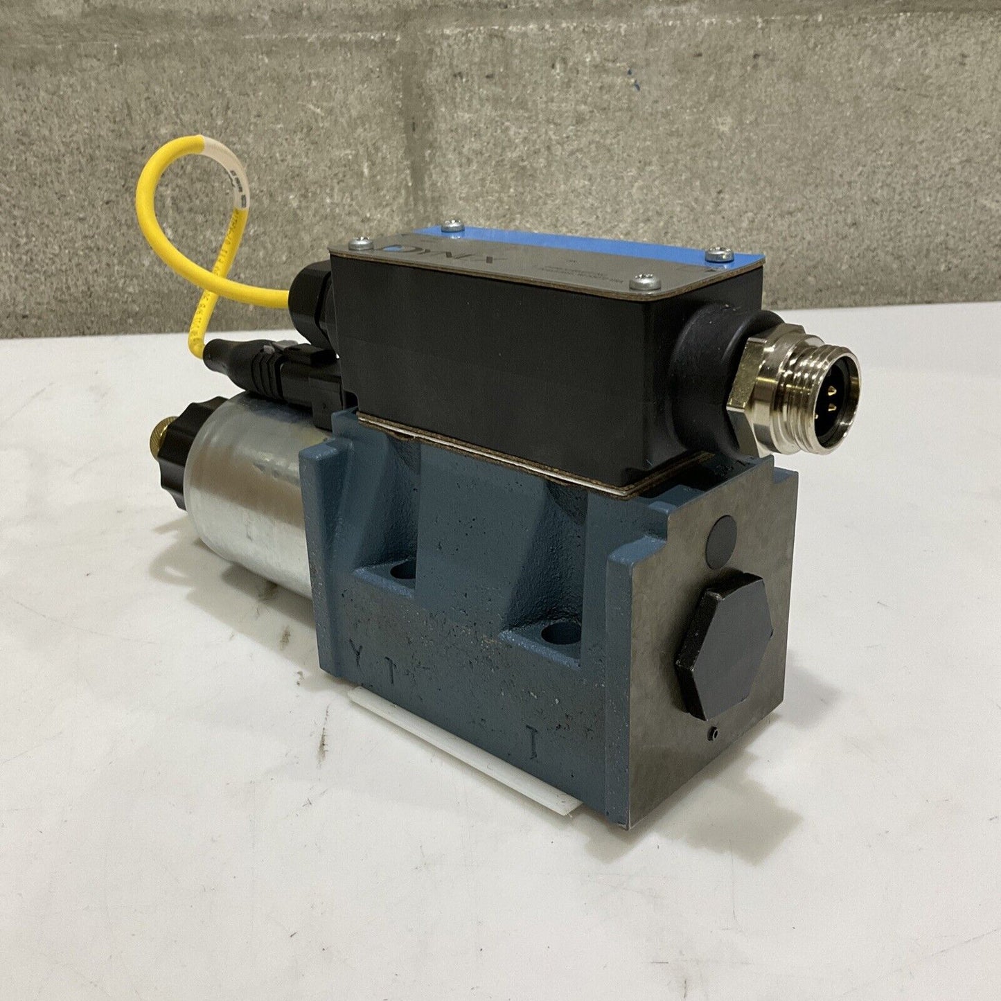 GENERAL ELECTRIC ZZ-23334 165A918DEP0031 PILOT SOLENOID VALVE 373