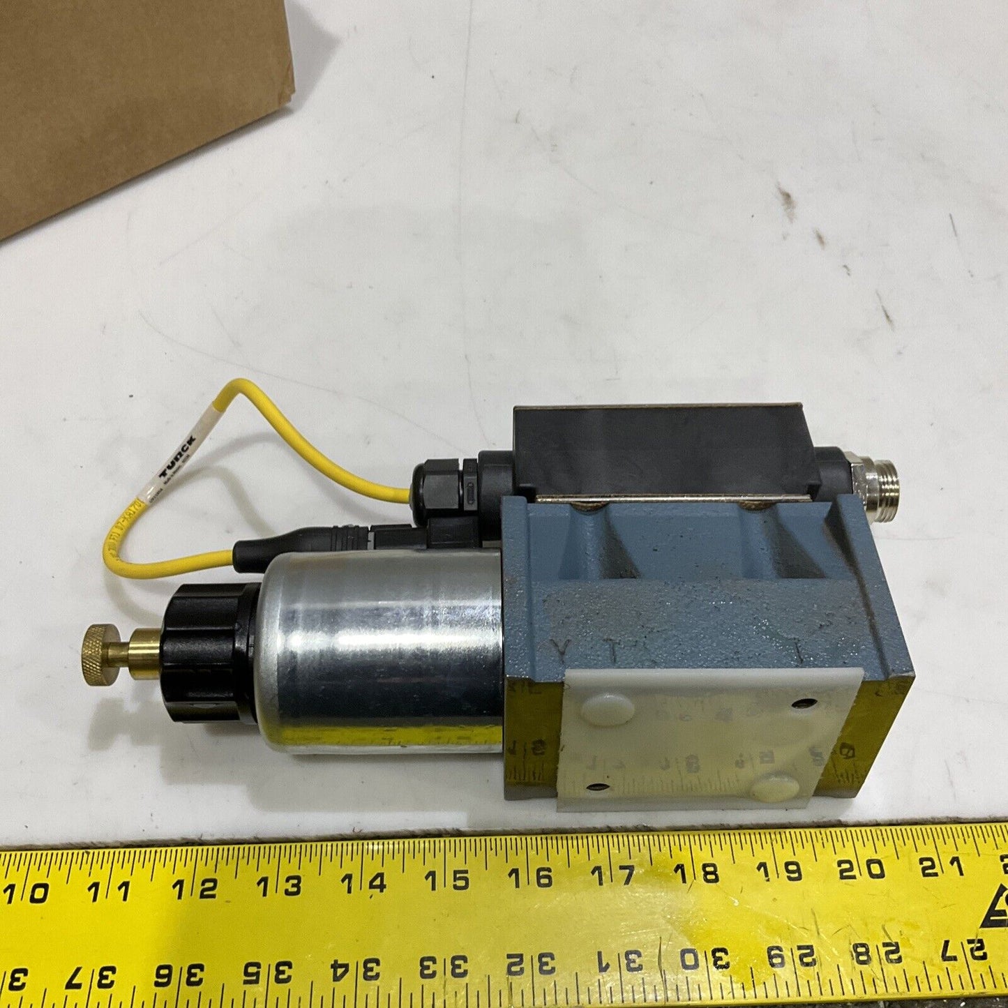 GENERAL ELECTRIC ZZ-23334 165A918DEP0031 PILOT SOLENOID VALVE 373