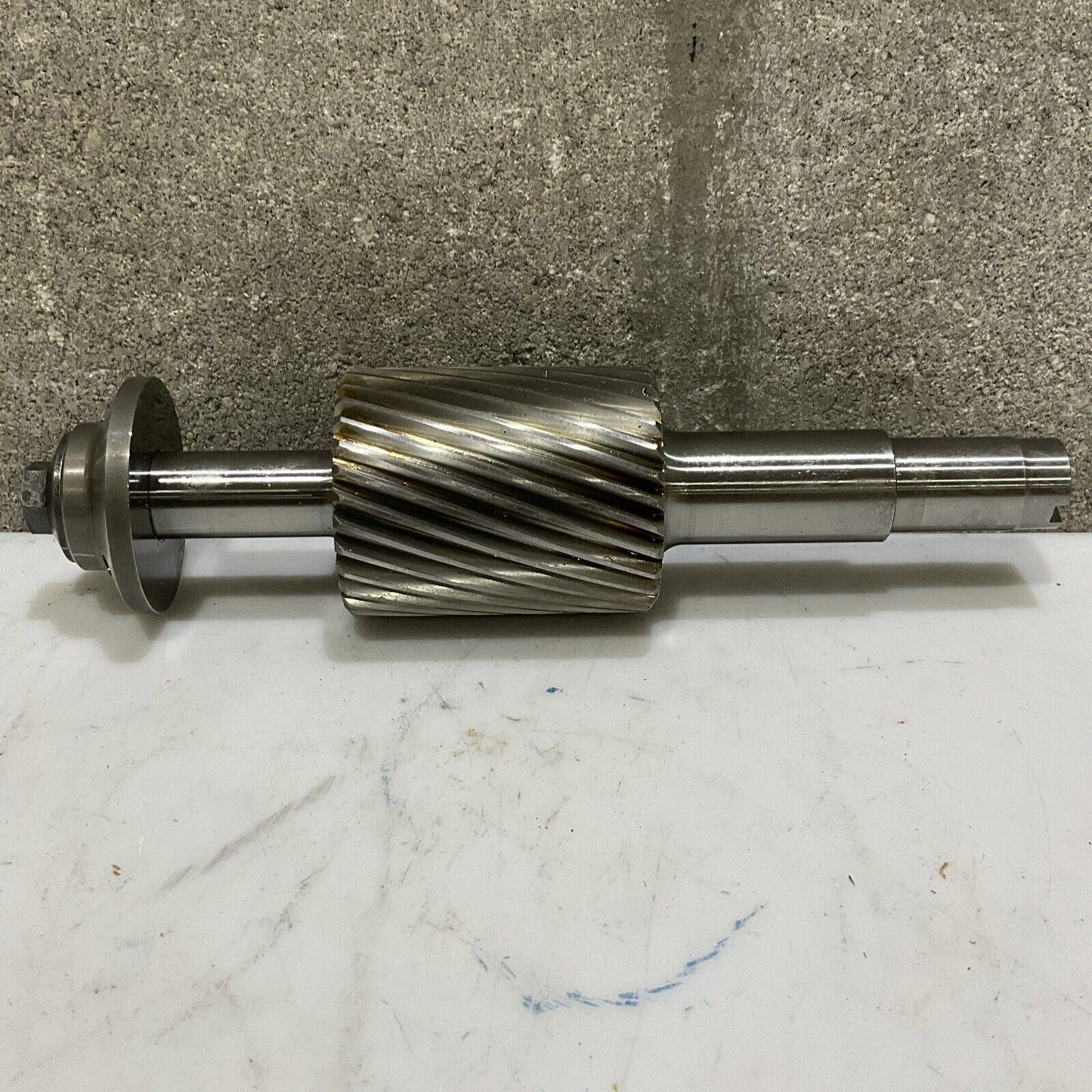 ELLIOTT 825529-4 BALANCED GEAR PINION 373