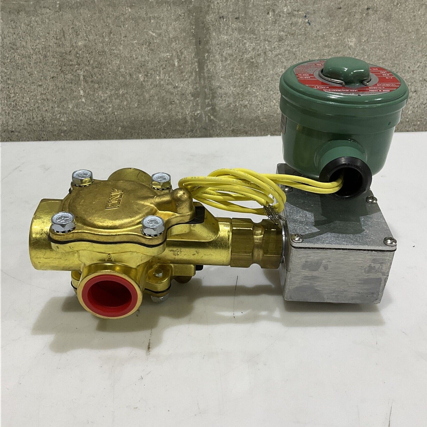 ASCO EFHCX8308C043F13231 SOLENOID VALVE 3-WAY 373
