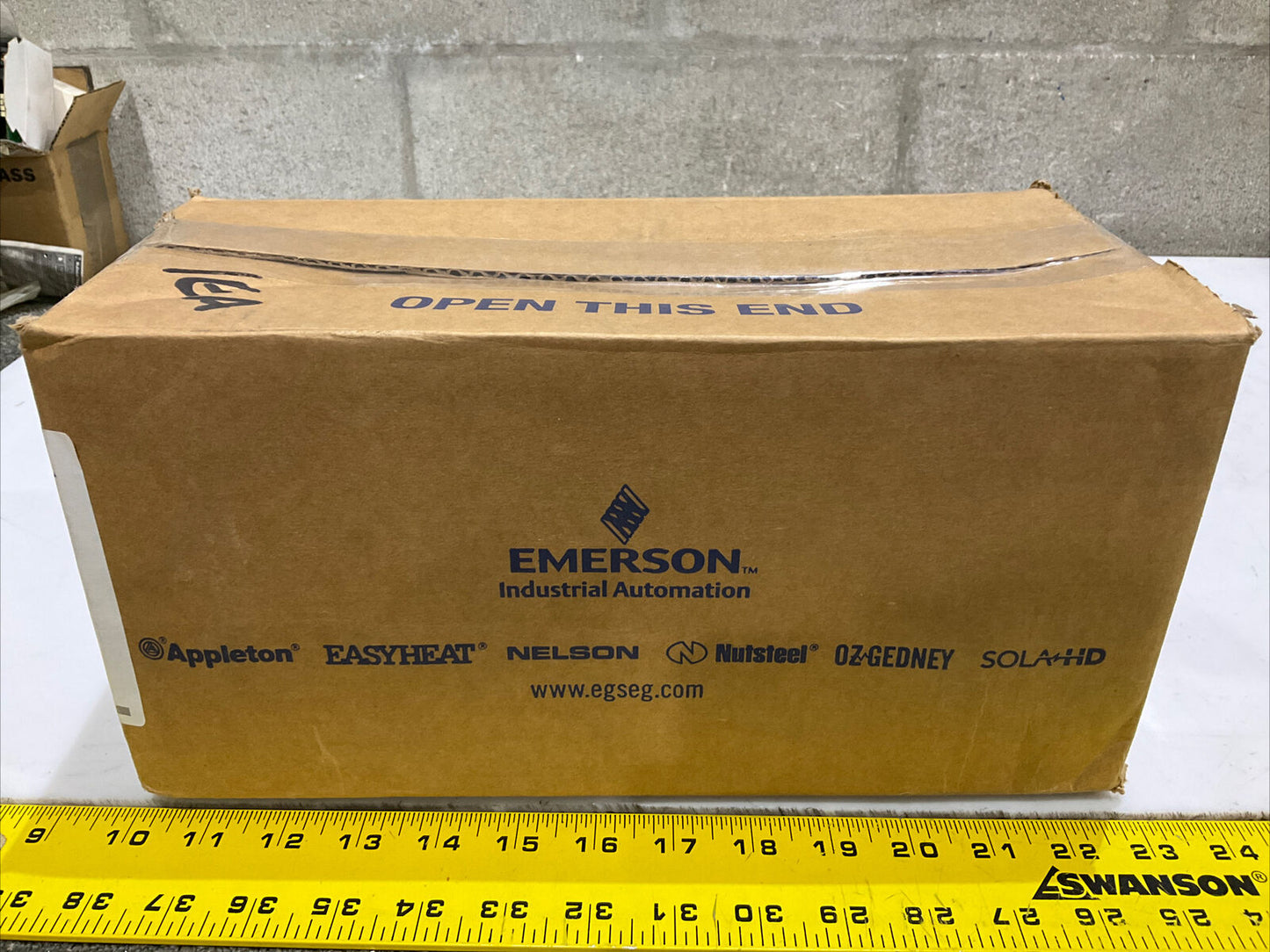 APPLETON STB-45400 LIQUID TIGHT FLEXIBLE METAL CONDUIT CONNECTOR 373