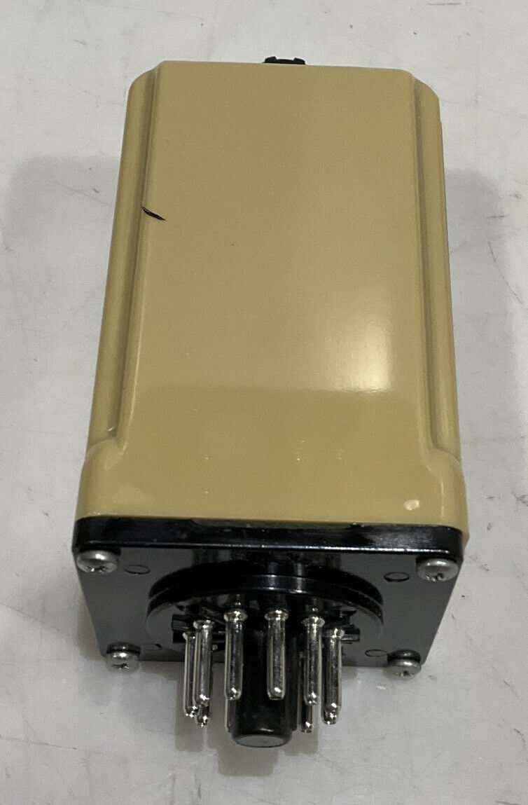AGASTAT SSC22AIA TIMING RELAY 120VAC/DC 373