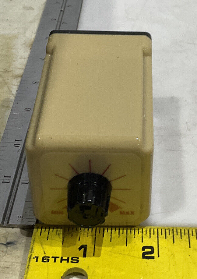 AGASTAT SSC22AIA TIMING RELAY 120VAC/DC 373