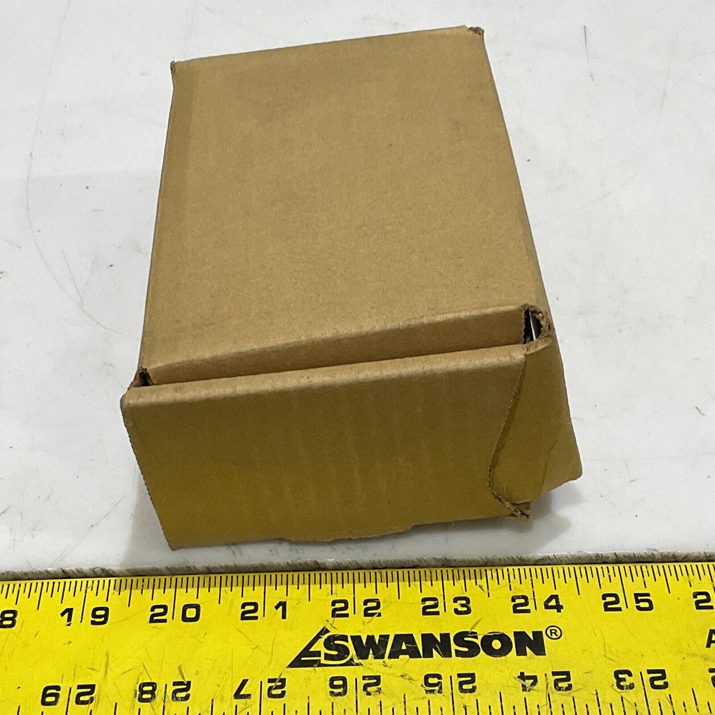 POWERS 184-0004 048904 TEMPERATURE TRANSMITTER 35 TO 135 373