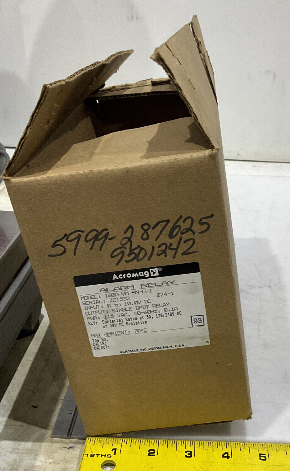ACROMAG 160A-VM-SN-L-1 115 VAC ALARM RELAY 373