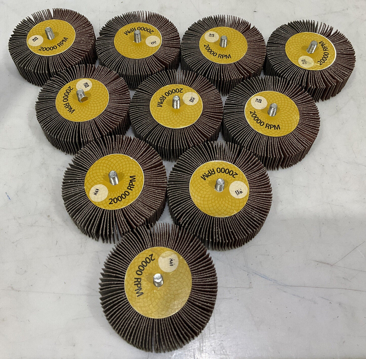 ALFA TOOLS FW61772T THREADED SHAFT FLAP WHEELS 80 GRIT LOT OF 10 373
