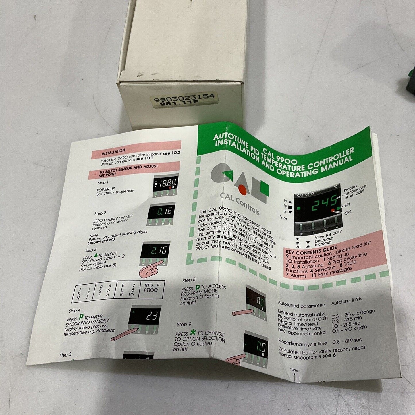 CAL CONTROLS 981.11F 9903023154 AUTOTUNE PID TEMPERATURE CONTROLLER LOT OF 2 373