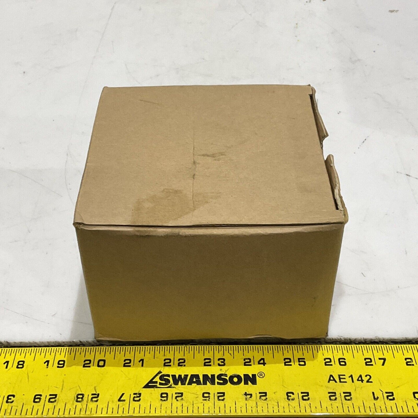 REPTEMP PT45P1A2P18-G-T GLYCERINE FILLED PRESSURE GAUGE 0-100 PSI 4-1/2” 373