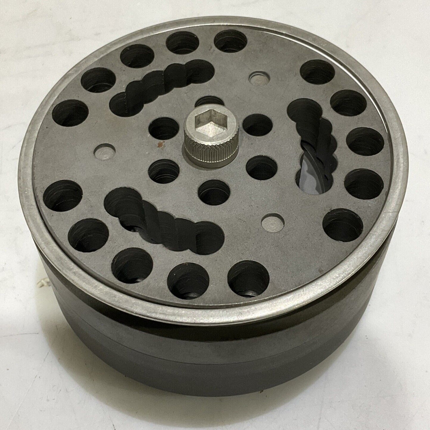 CHICAGO PNEUMATIC TOOL 2-01-30042 DISCHARGE VALVE 373