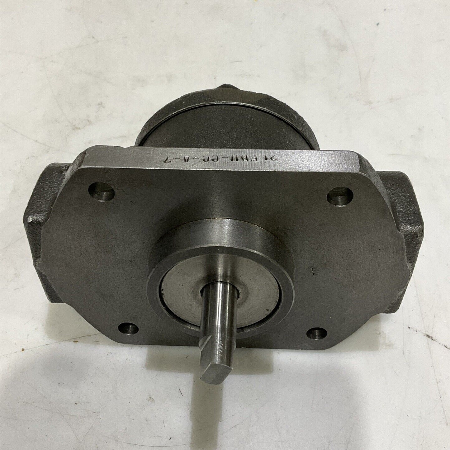 GARDNER DENVER 8504709 2LFDH-CC-4-7 OIL PUMP 373