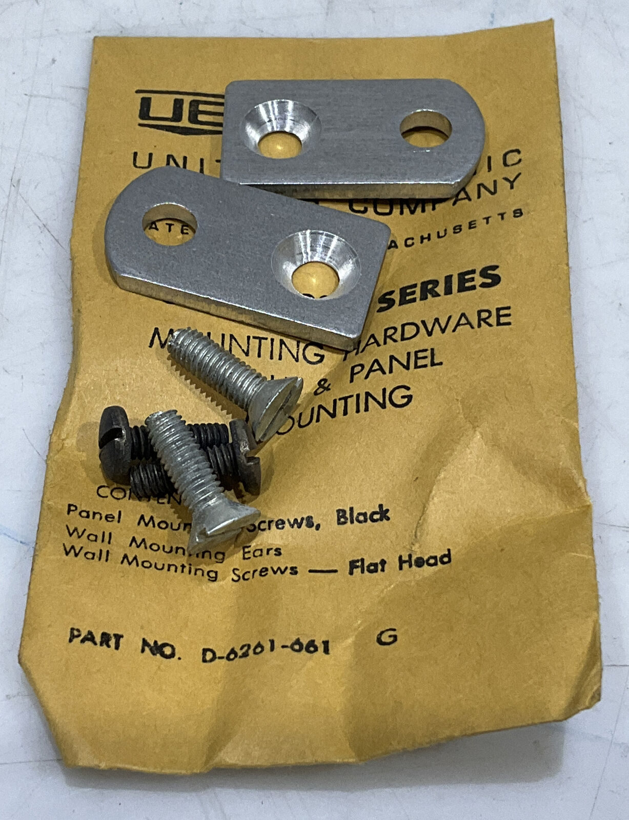 UNITED ELECTRIC MODEL 602 6BS 0-250 F TEMPERATURE CONTROLLER 373