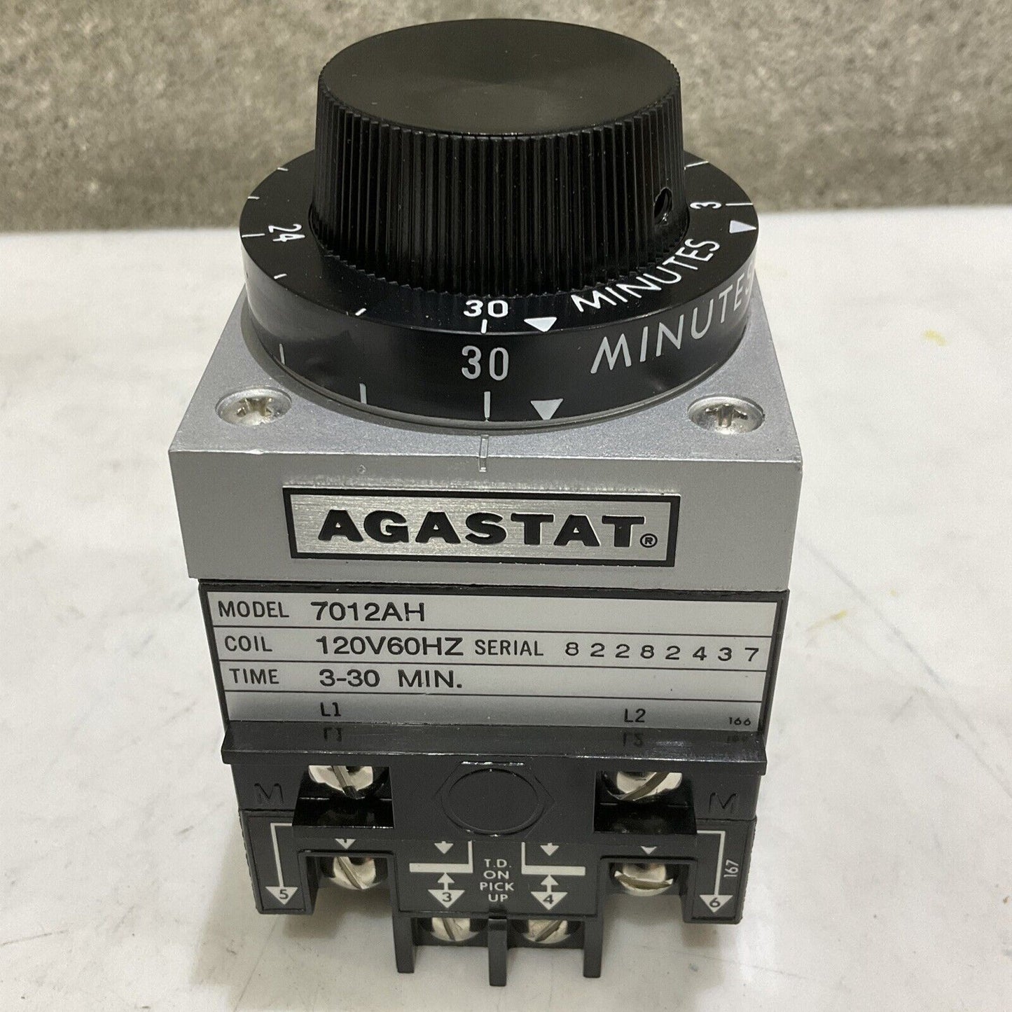 AGASTAT 7012AH COIL TIMING RELAY 120 V 60 HZ 3-30 MIN 373