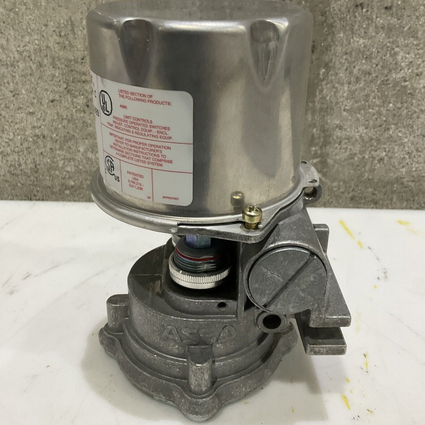 ASCO TRI-POINT SA11D T 552009 PRESSURE AND TEMPERATURE SWITCH
