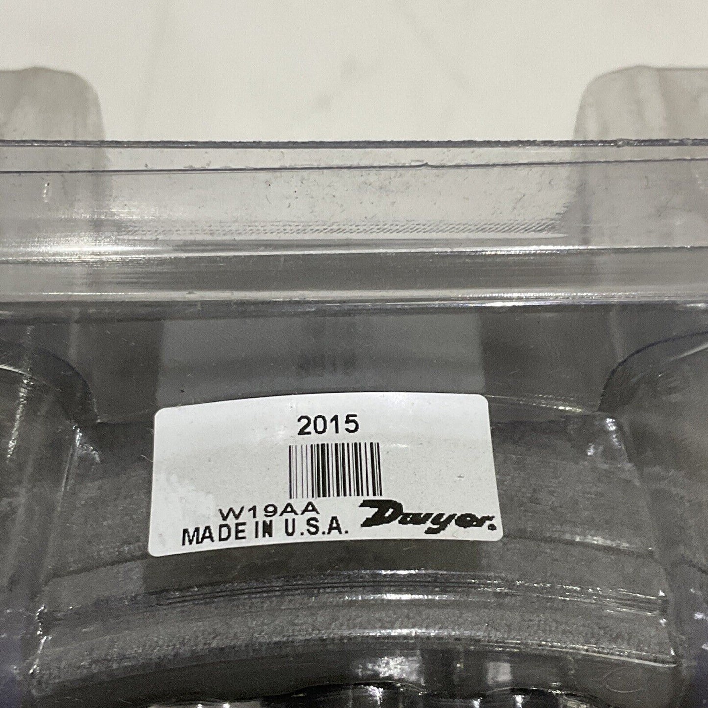 DWYER 2015 MAGNEHELICDIFFERENTIALPRESSURE GAUGE 15 PSIG 373