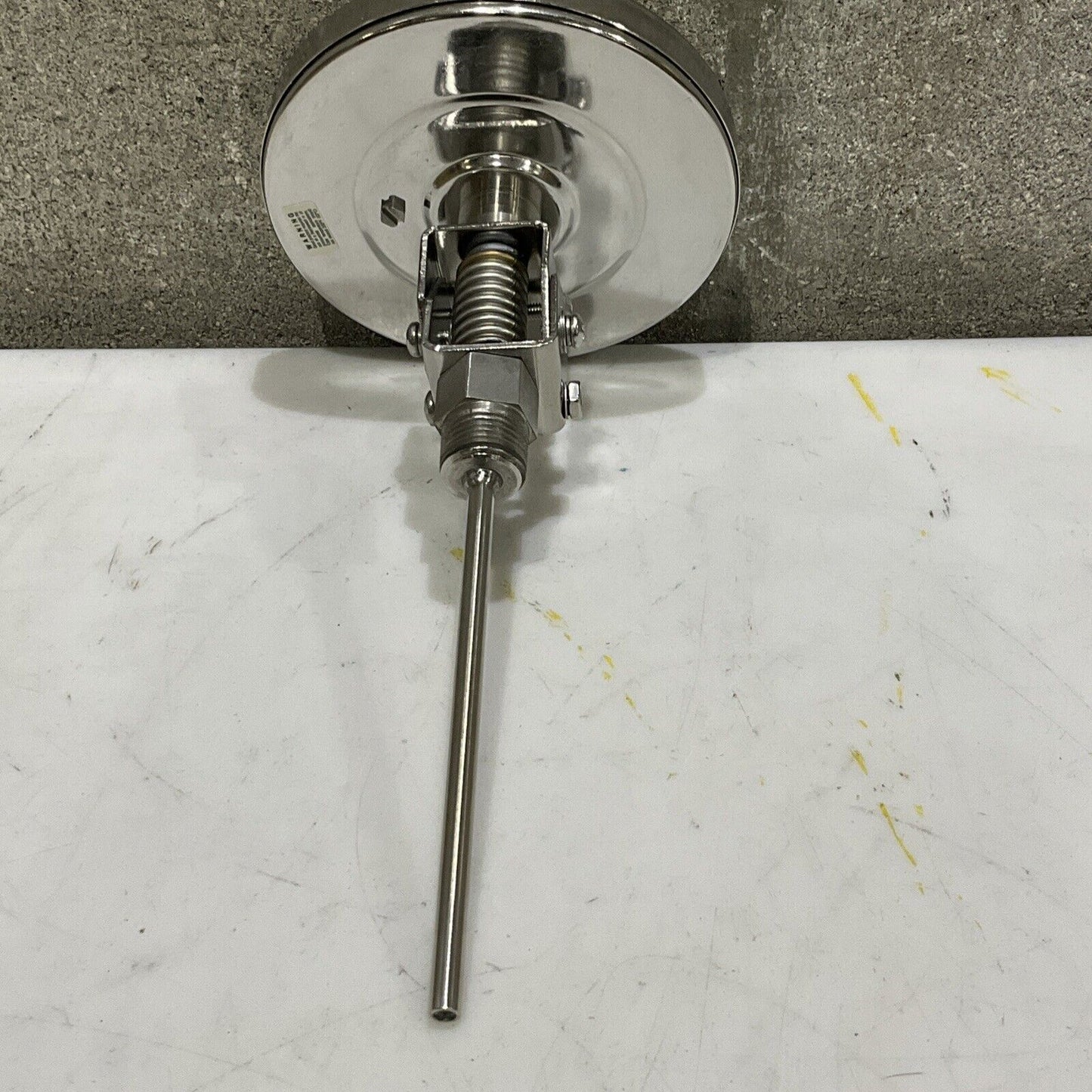 REOTEMP J BIMETAL THERMOMETER 6” STEM 150-750 F 1/2” NPT 373