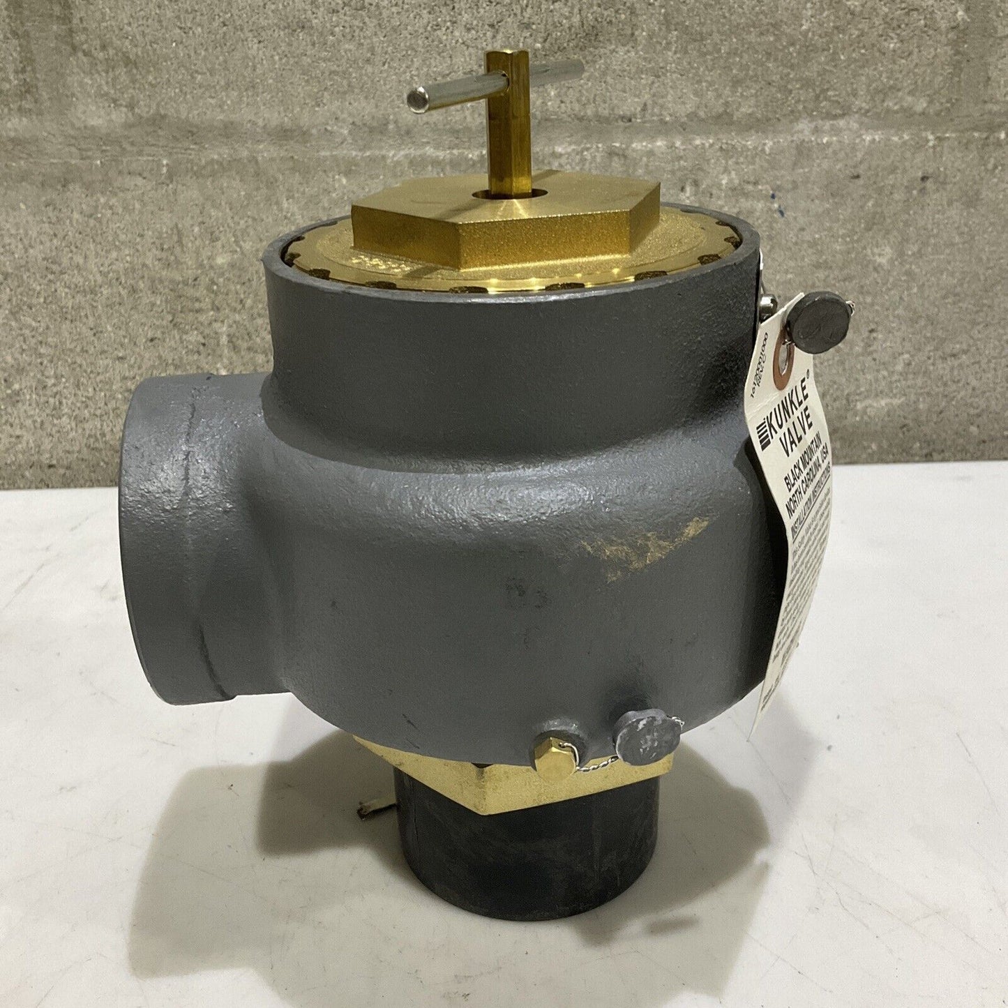 KUNKLE VALVE 0337-J01ANE 0012.5 SAFETY SET RELIEF VALVE 12.5 PSIG 2-1/2 373