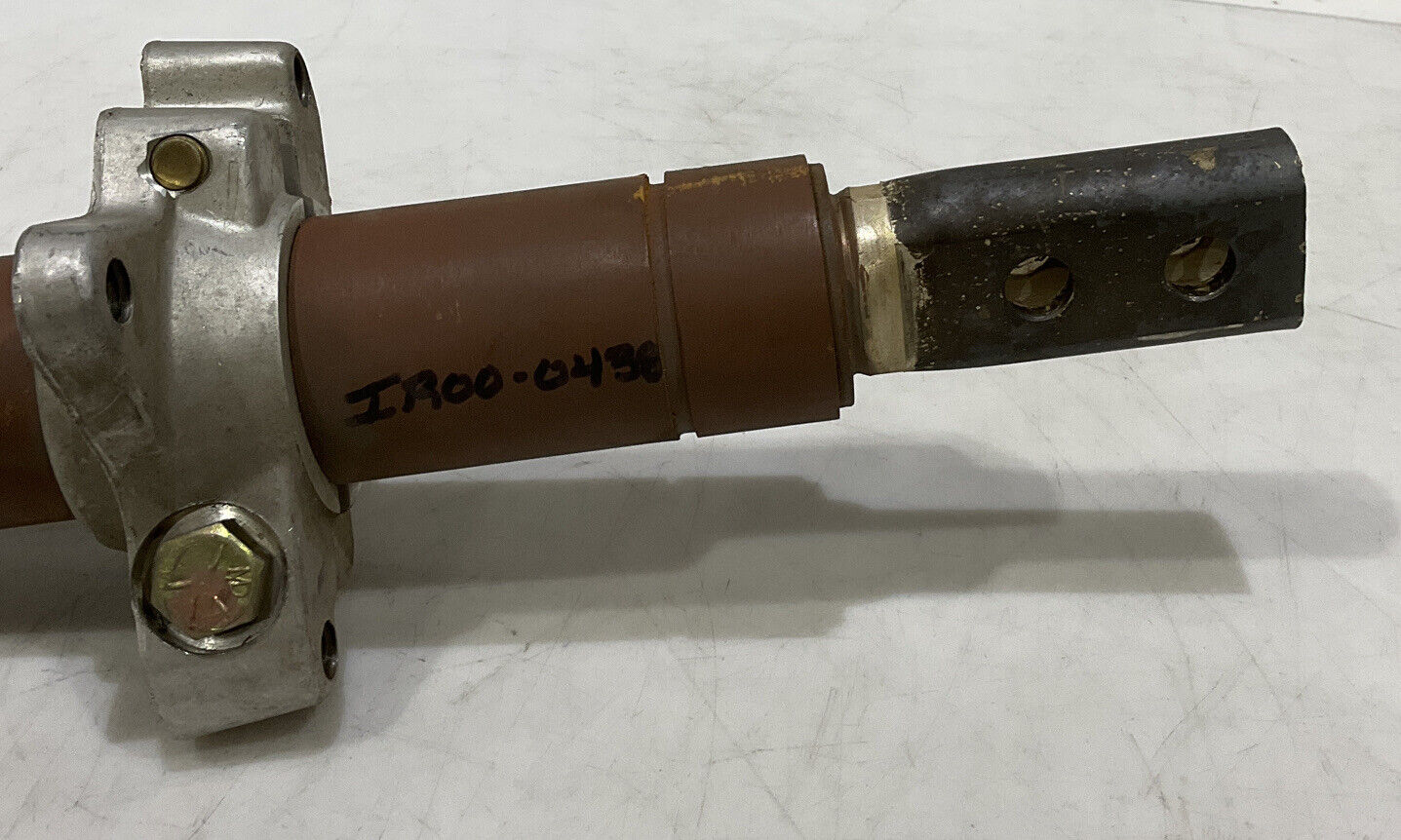 GENERAL ELECTRIC REAR ELECTRICAL BUSHING 373