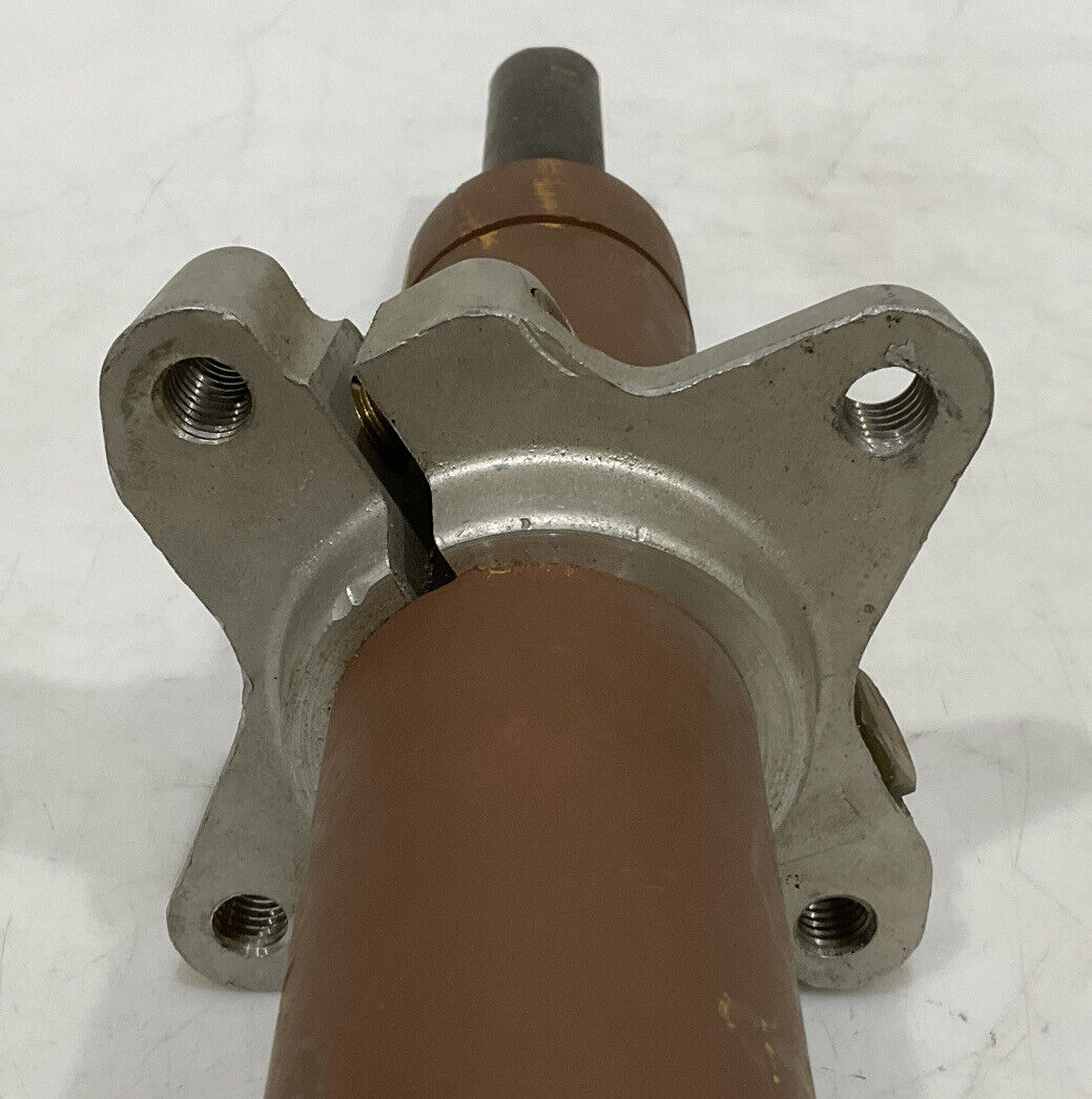 GENERAL ELECTRIC REAR ELECTRICAL BUSHING 373