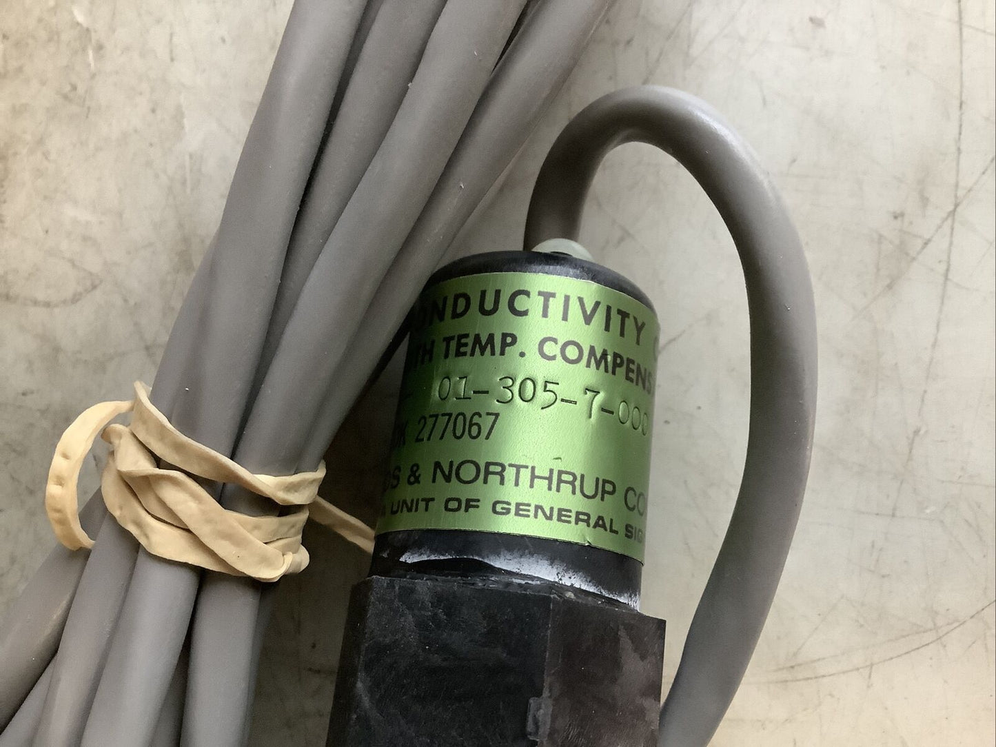 LEEDS AND NORTHRUP 4973-01-305-7-000 CONDUCTIVITY CELL 373