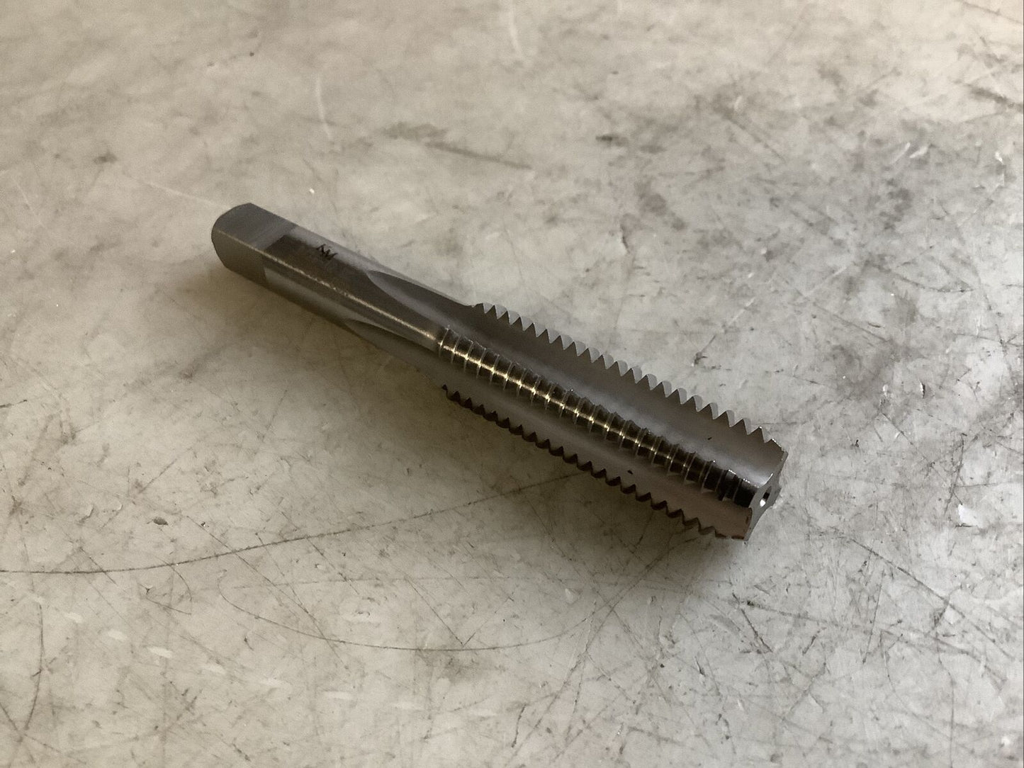 KIMBALL MIDWEST 82752 BOTTOM TAP 9/16-12 H3 4FL 476