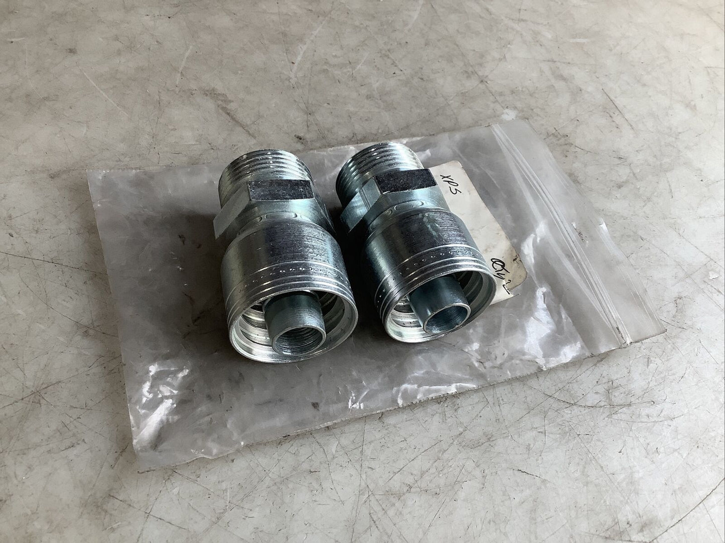 EATON 10Z-20F CRIMP HOSE FITTING MALE SWIVEL 476 - QTY 2