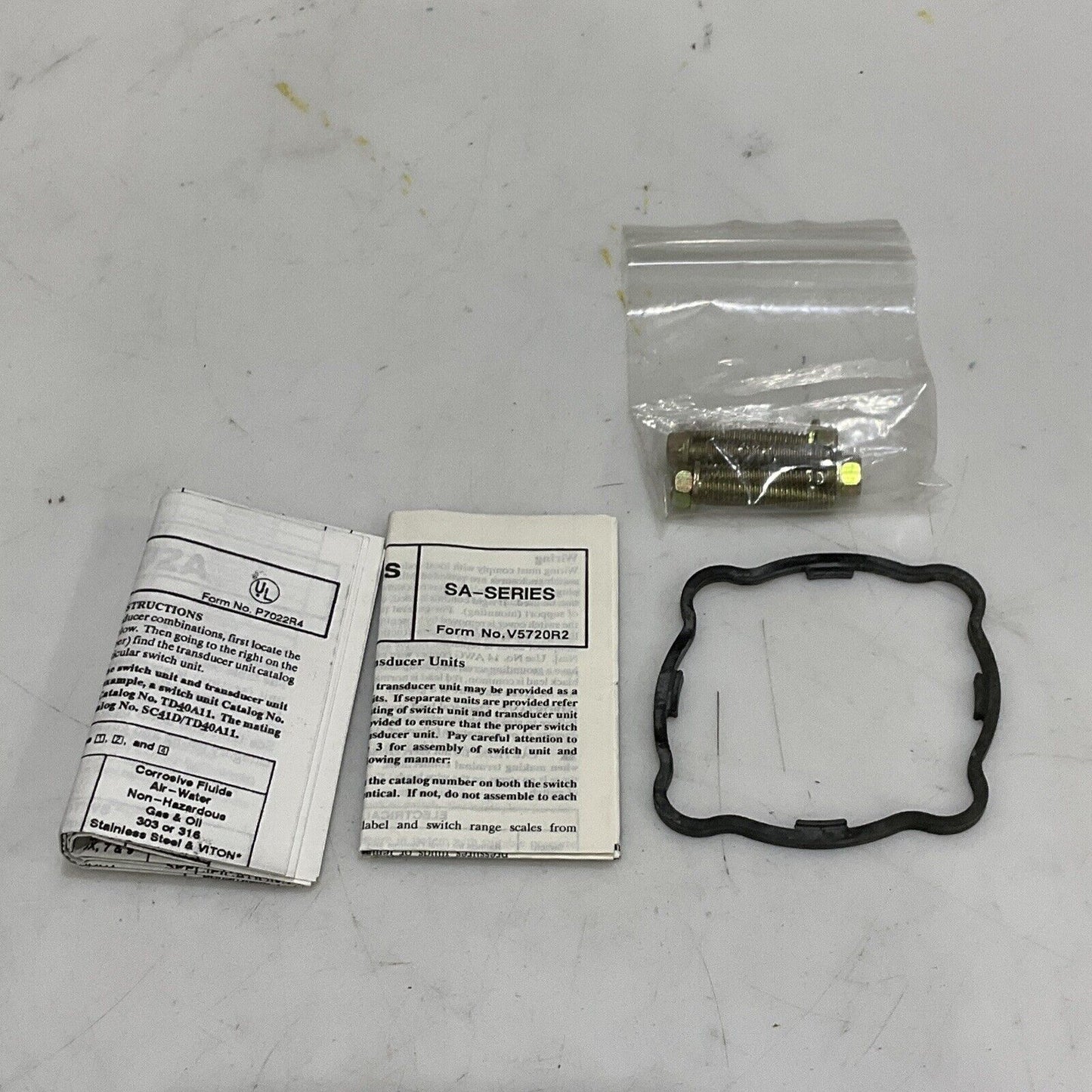 ASCO TRI-POINT A 567448 SA12D PRESSURE AND TEMPERATURE SWITCH 373