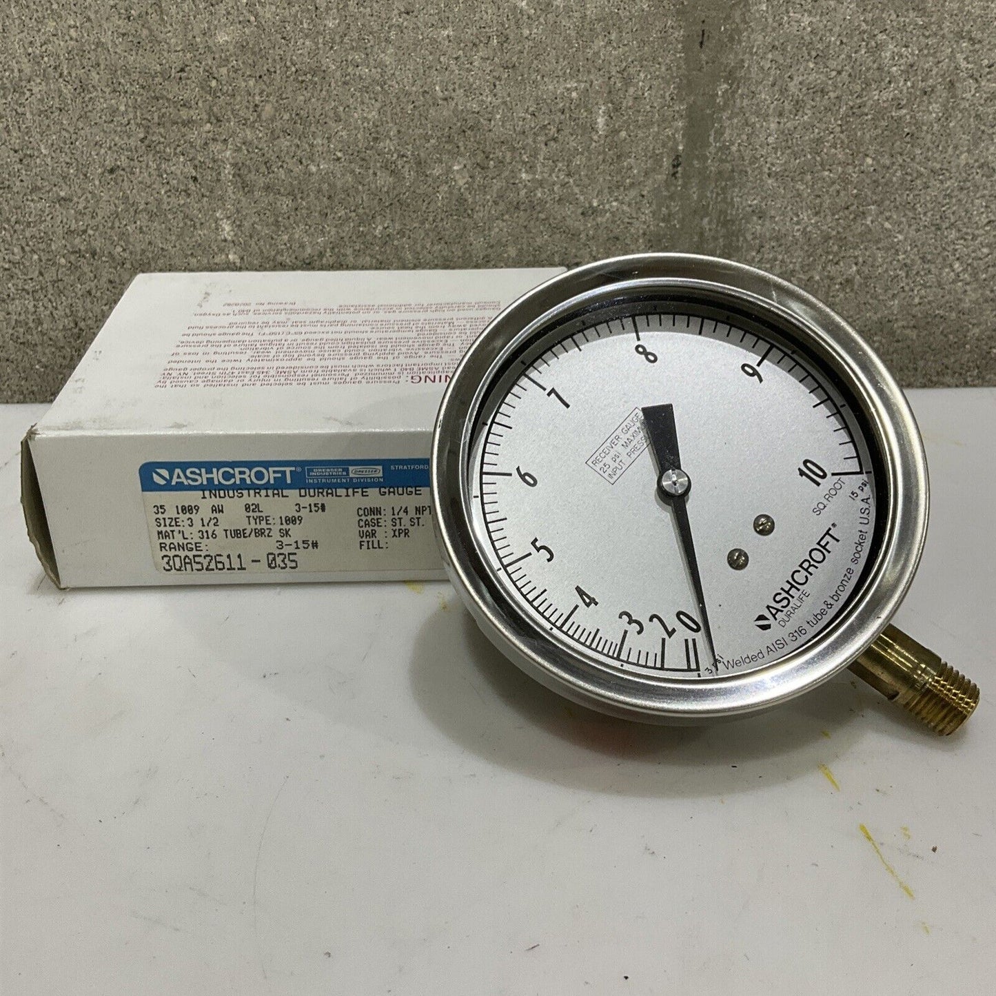 ASHCROFT 3QA52611-035 INDUSTRIAL DURALIFE GAUGE 3 1/2” TYPE 1009 3-15 LB 373