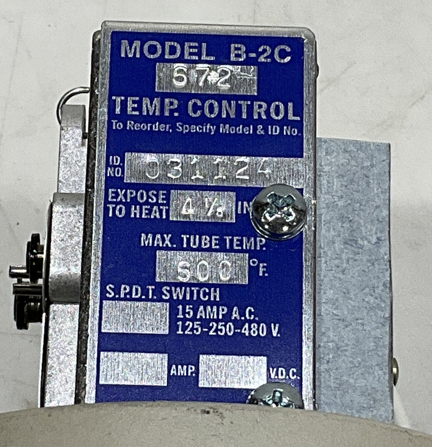 BURLING INSTRUMENTS B-2C 672 TEMPERATURE SWITCH 373
