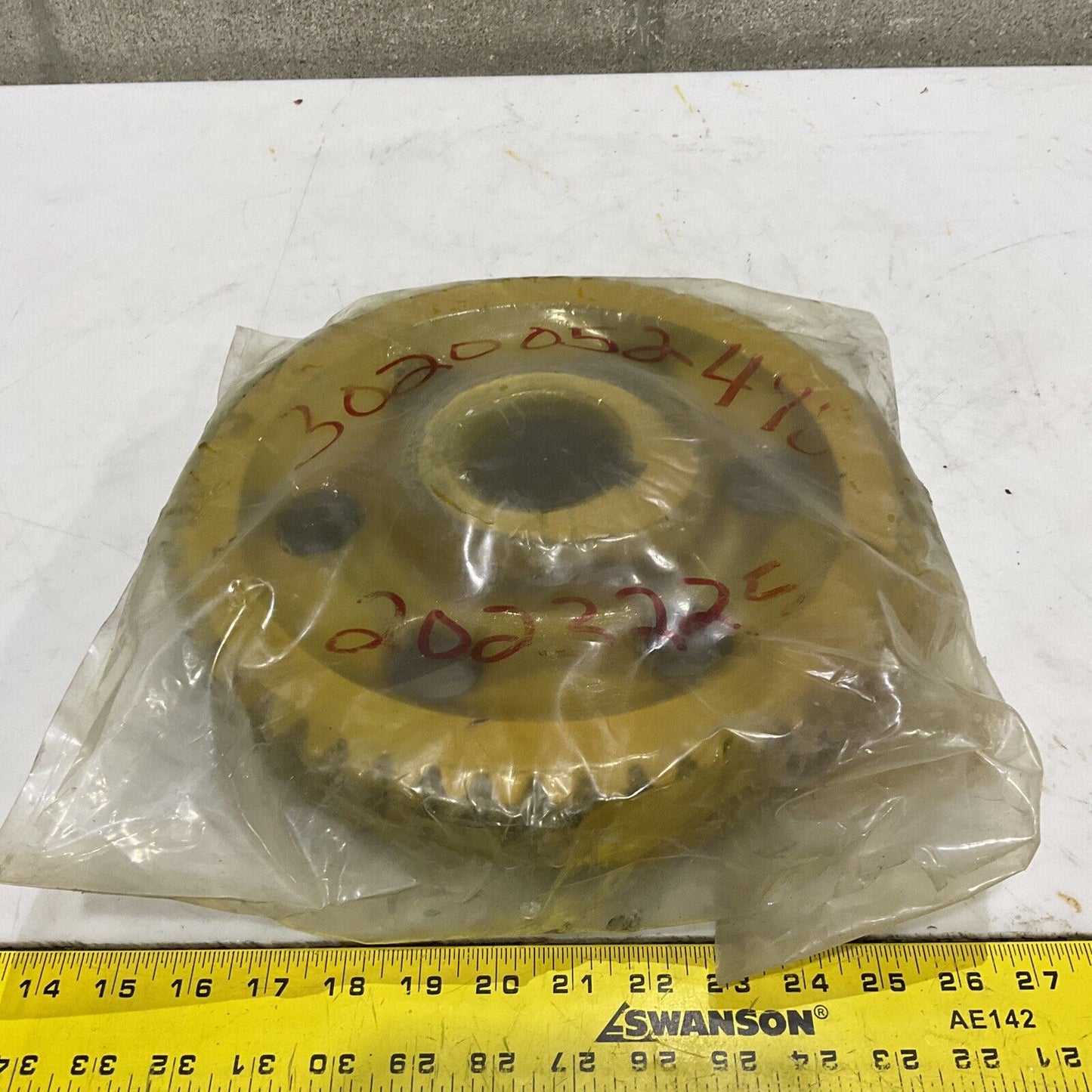 PINON ASSOCIATES 1-Y797 WORM GEAR 373