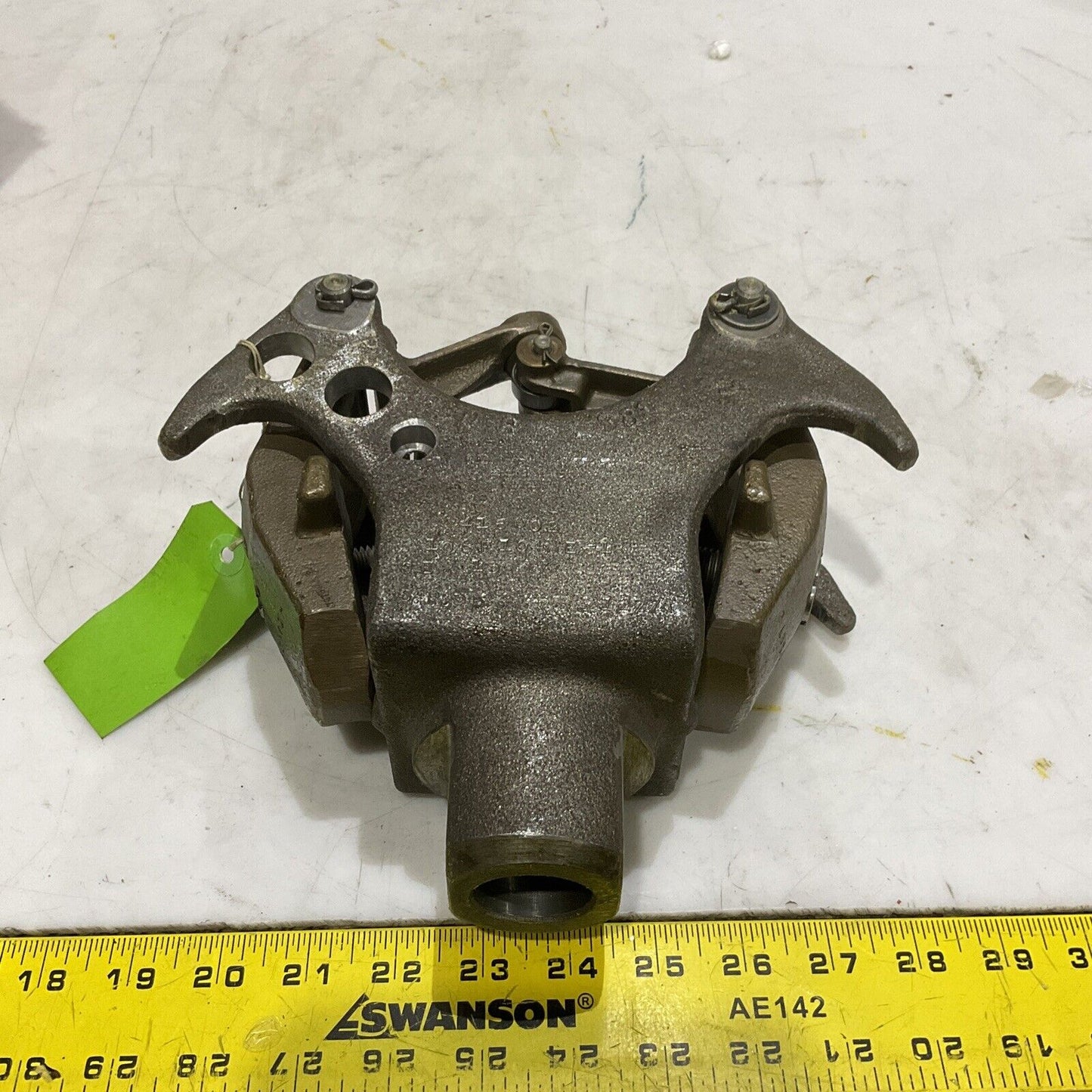 GENERAL ELECTRIC 105F104AE 18 18 B04 GOVERNOR 373