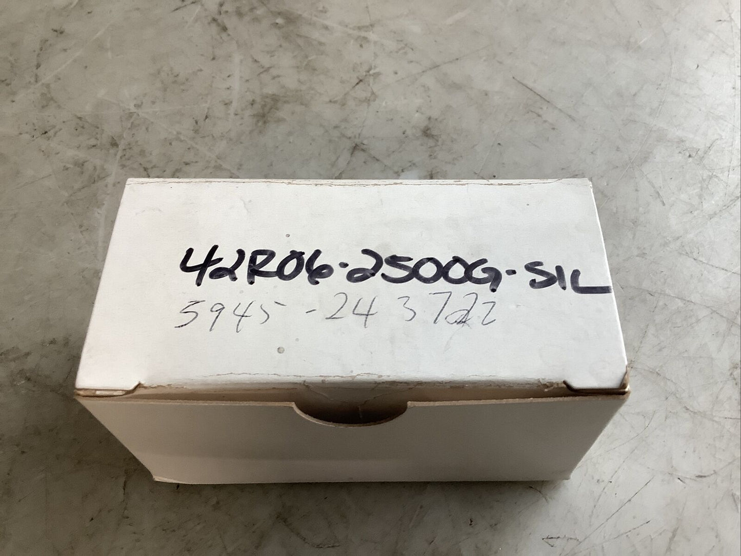 COMM INSTR 42R06-2500G-SIL RELAY 5A 8-PIN 35VDC 140VAC  373