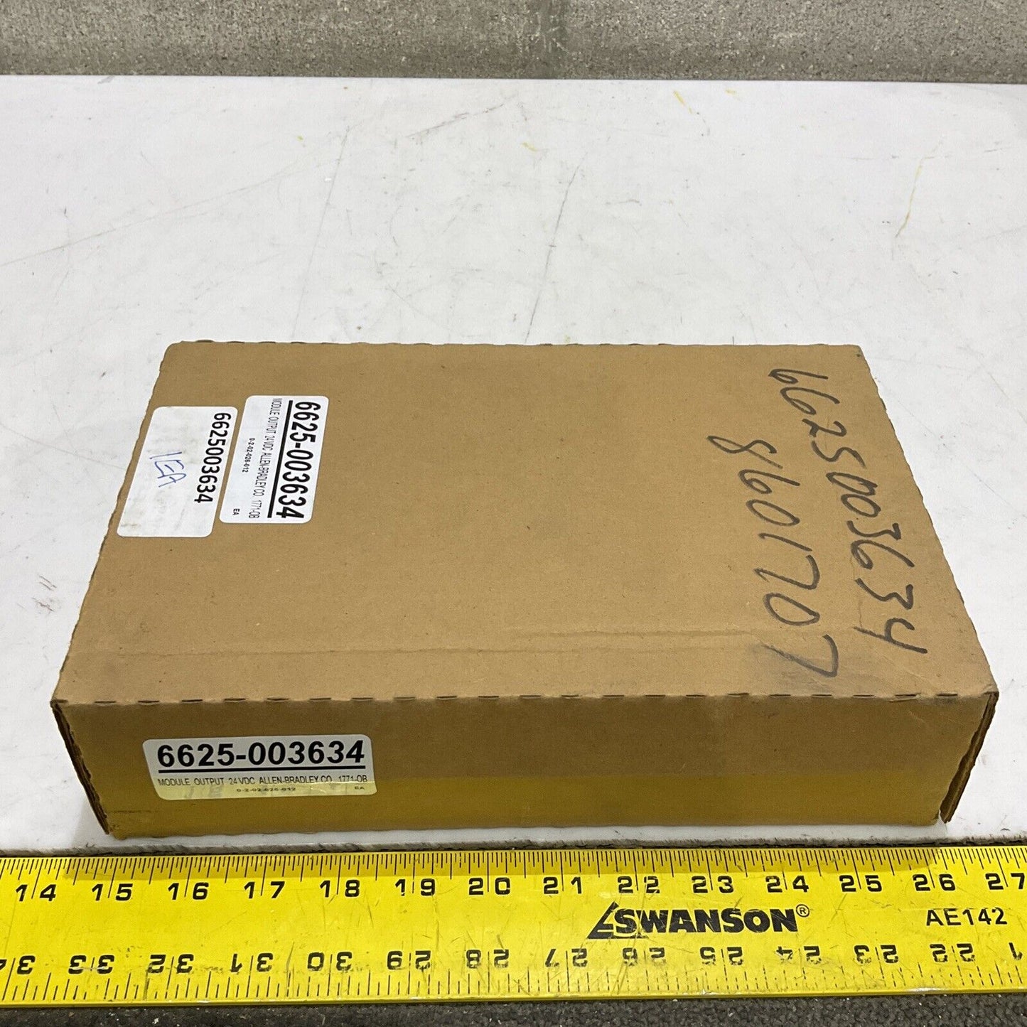 ALLEN BRADLEY 1771-OB OUTPUT MODULE SERIES B 12-24V 373