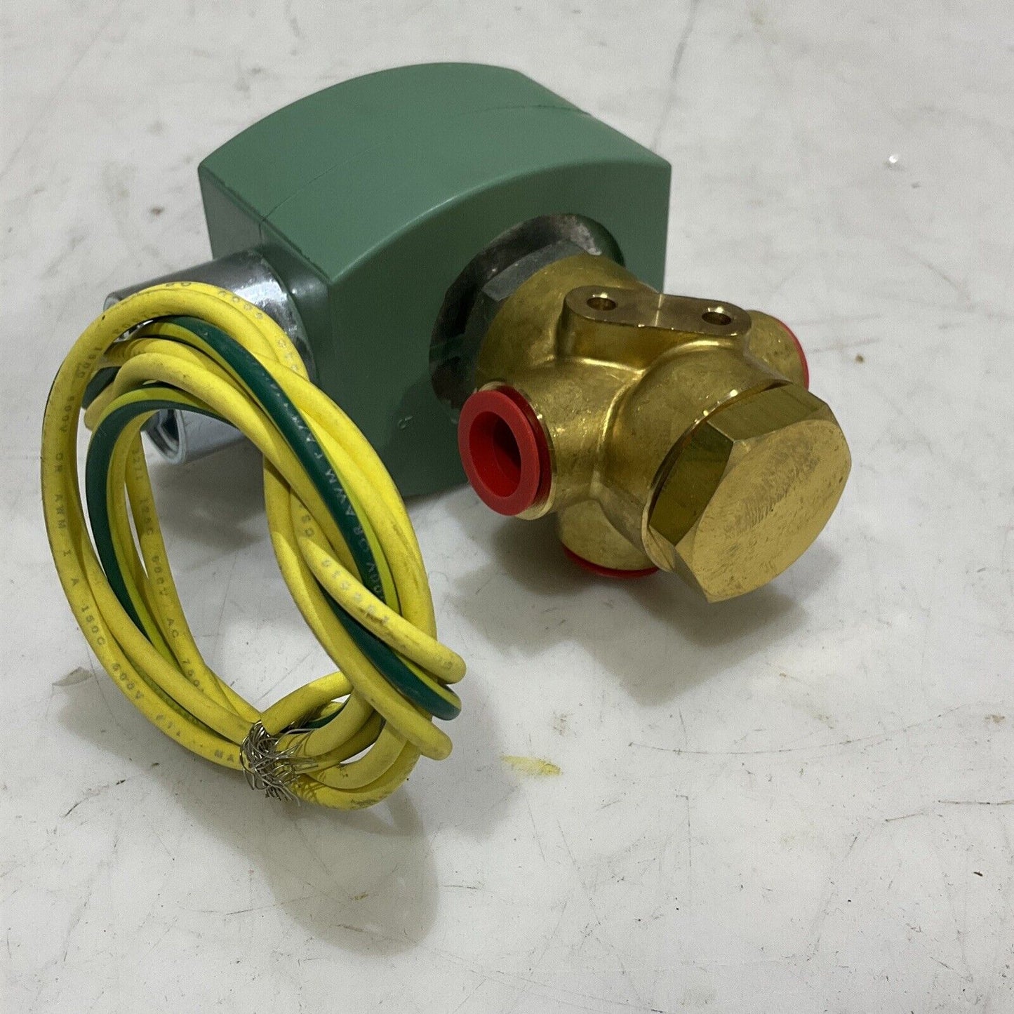 ASCO HC8320G184 SOLENOID VALVE 1/4” 115 PSI 24 W 125 DC 373