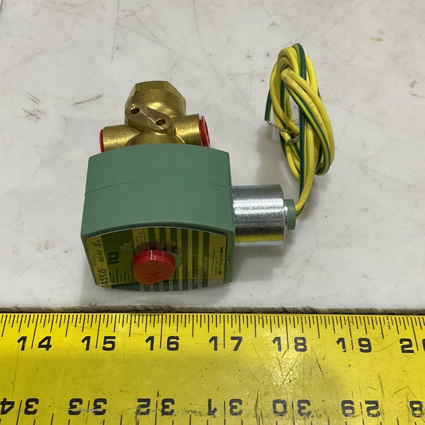 ASCO HC8320G184 SOLENOID VALVE 1/4” 115 PSI 24 W 125 DC 373