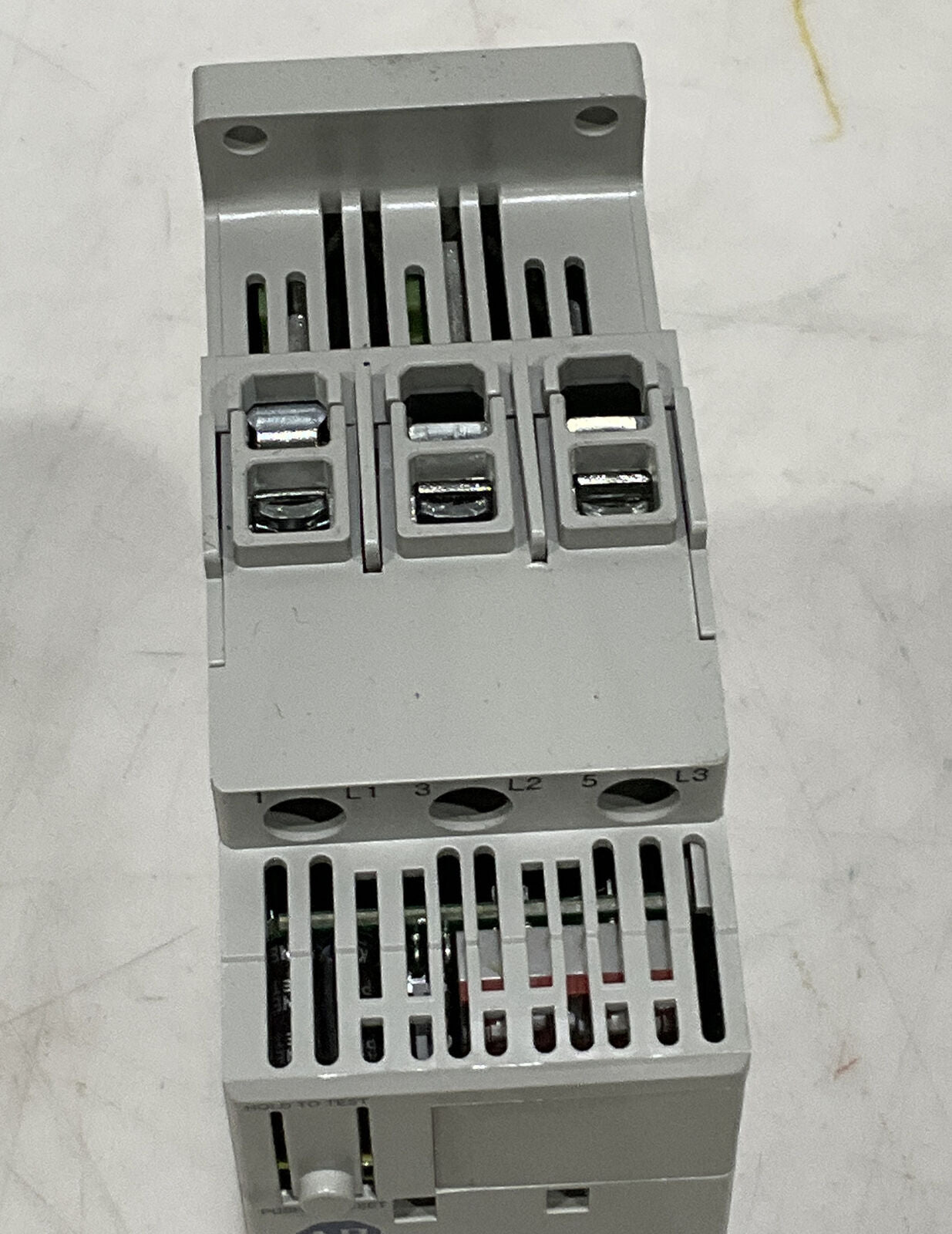 ALLEN-BRADLEY 150-C9NBD SER B SOFT STARTER 373